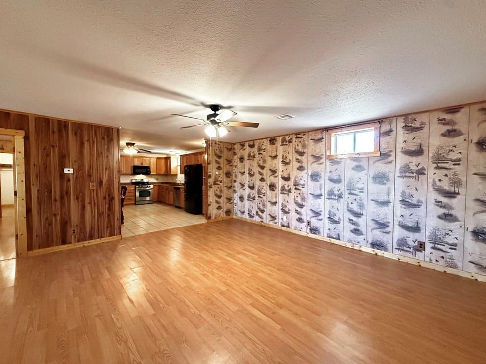 4552 South 201 Road El Dorado Springs, MO 64744 - Photo 12 of 47