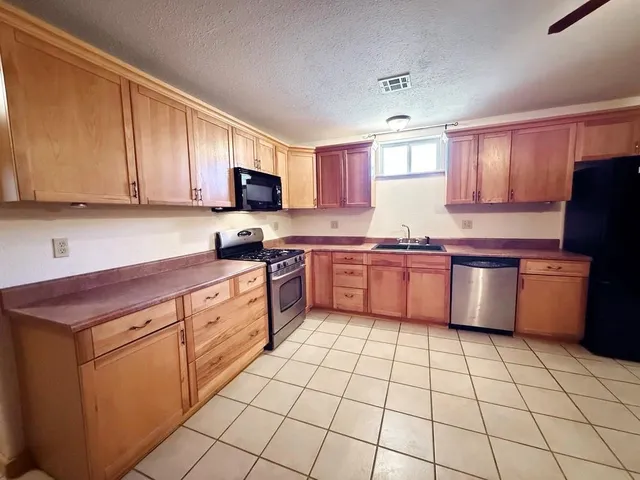 $375,000 | 4552 South 201 Road, El Dorado Springs, MO 64744