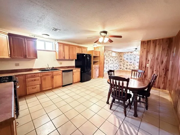 $375,000 | 4552 South 201 Road, El Dorado Springs, MO 64744