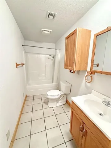 $375,000 | 4552 South 201 Road, El Dorado Springs, MO 64744