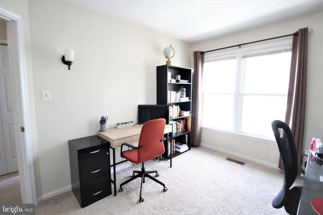 $2,878 | 5317 Buxton Court, Alexandria, VA 22315