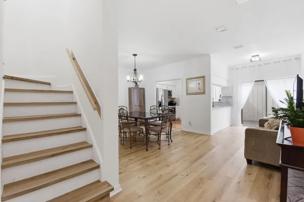 $365,000 | 12625 Memorial Drive, Unit 51, Houston, TX 77024