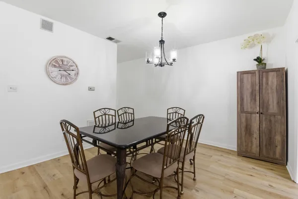 $365,000 | 12625 Memorial Drive, Unit 51, Houston, TX 77024