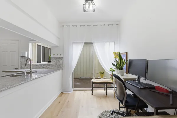 $365,000 | 12625 Memorial Drive, Unit 51, Houston, TX 77024