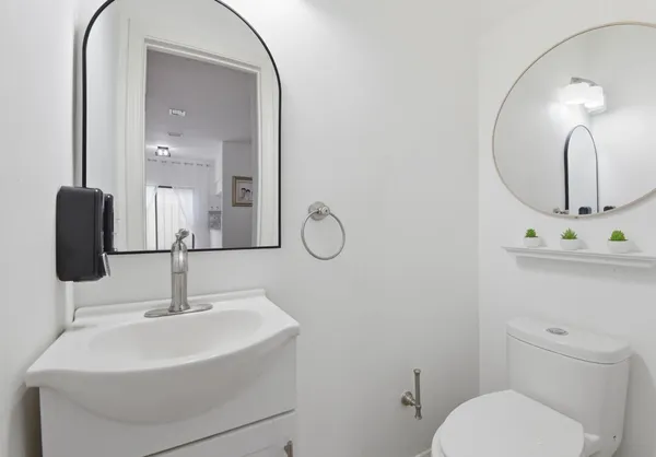 $365,000 | 12625 Memorial Drive, Unit 51, Houston, TX 77024