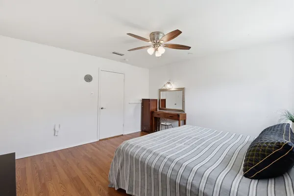 $365,000 | 12625 Memorial Drive, Unit 51, Houston, TX 77024