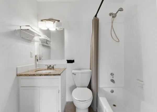 $365,000 | 12625 Memorial Drive, Unit 51, Houston, TX 77024