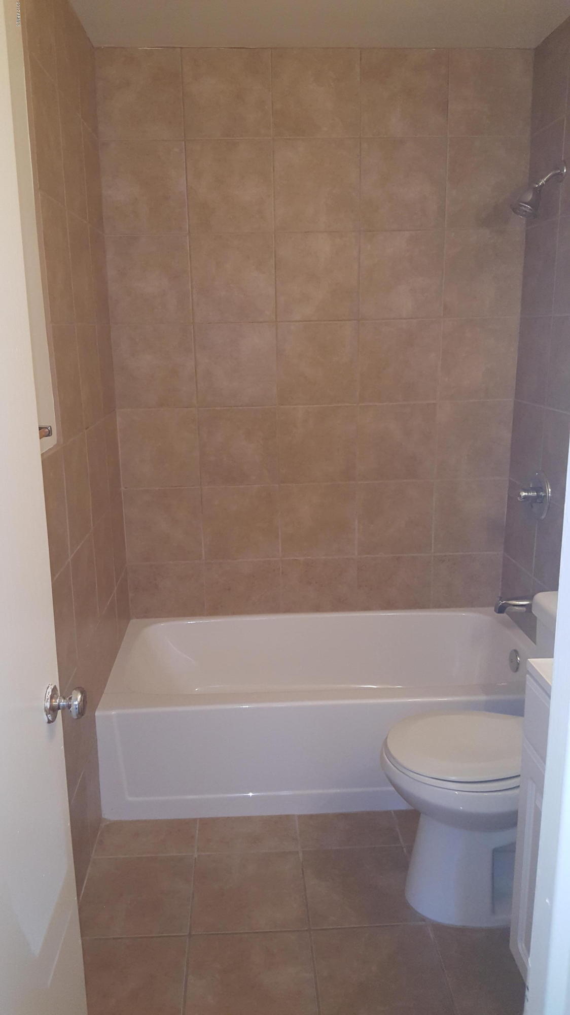 501 West Vineyard Road Phoenix, AZ 85041 - Photo 10 of 23 20170827_135049