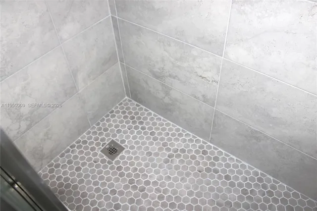 $1,900 | 17101 Northwest 57th Avenue, Unit 319, Miami Gardens, FL 33055