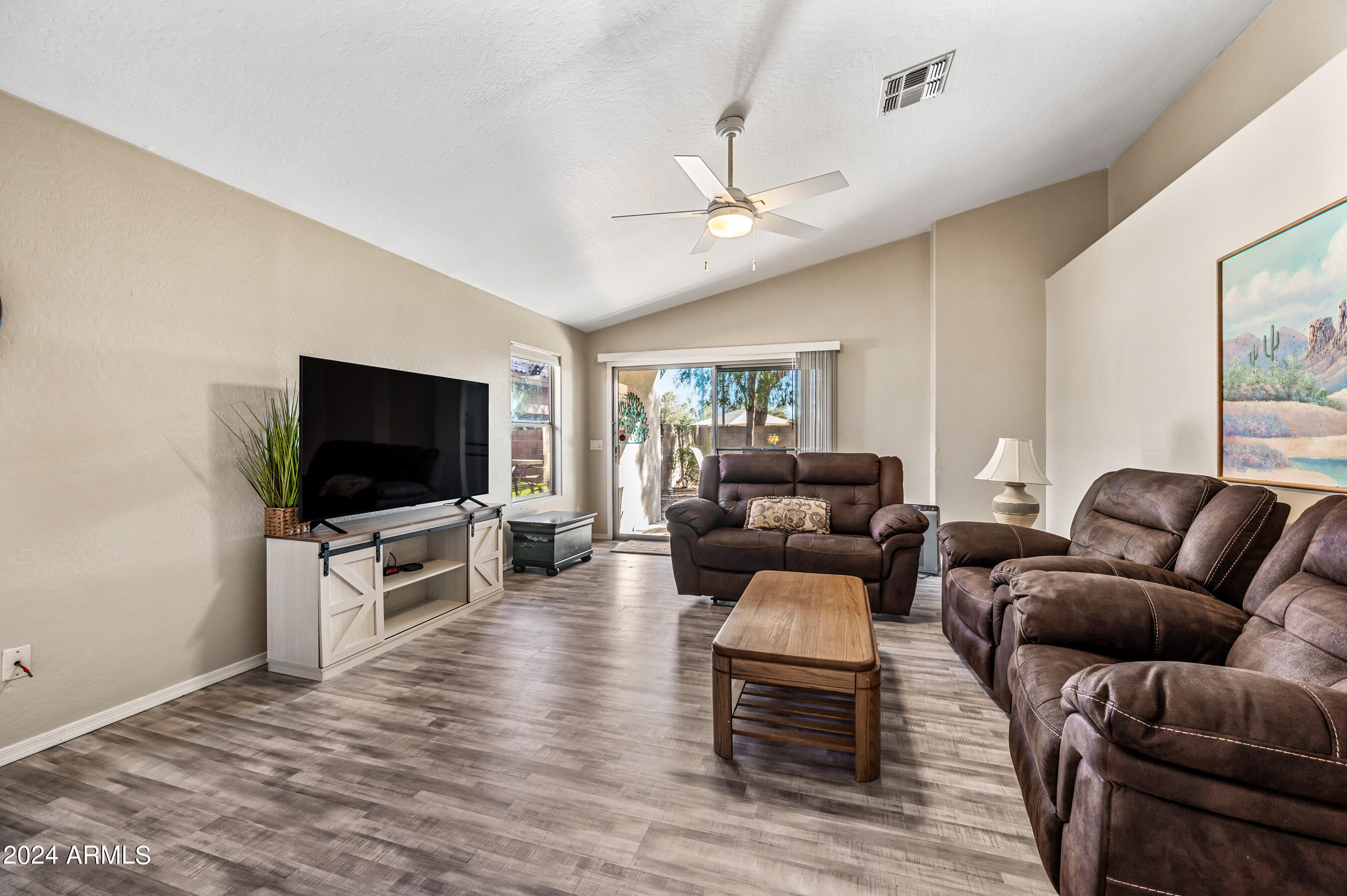 3917 South Conestoga Road Apache Junction, AZ 85119 - Photo 7 of 36 16-3917SCR-ocupix