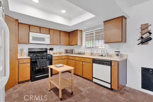 12320 Waynoka Road Apple Valley, CA 92308 - Photo 13 of 28