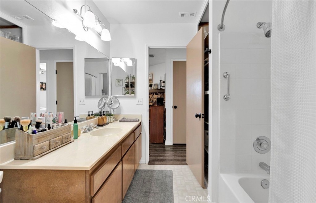 12320 Waynoka Road Apple Valley, CA 92308 - Photo 21 of 28