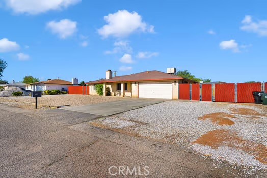 12320 Waynoka Road Apple Valley, CA 92308 - Photo 4 of 28