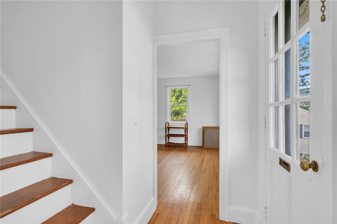 14 Barnsdale Road East Providence, RI 02914 - Photo 5 of 29