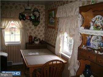 19 Shirley Road Hatboro, PA 19040 - Photo 7 of 12 Breakfast Room