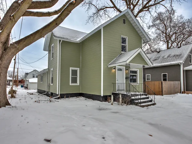 $249,500 | 421 Kenwood Street, La Porte, IN 46350