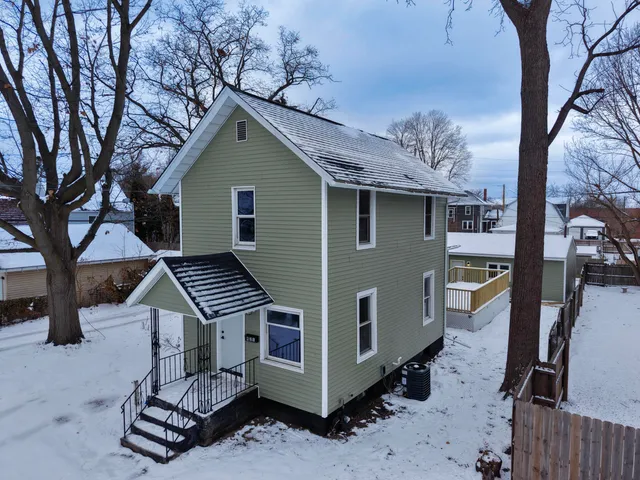 $249,500 | 421 Kenwood Street, La Porte, IN 46350