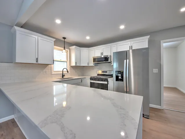 $249,500 | 421 Kenwood Street, La Porte, IN 46350