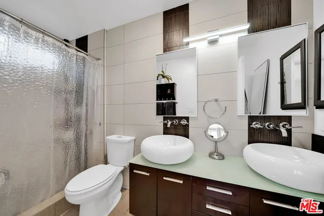 $638,000 | 6199 Canterbury Drive, Unit 102, Culver City, CA 90230