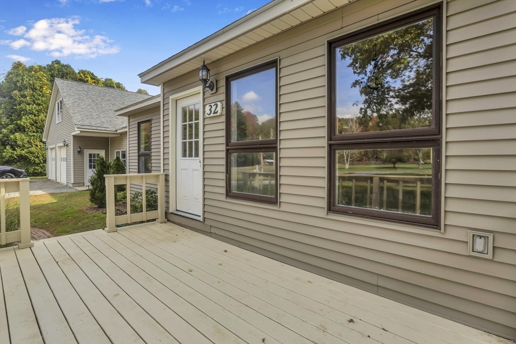 32 Swamp Road South Deerfield, MA 01373 - Photo 4 of 42 Gallery Image 4