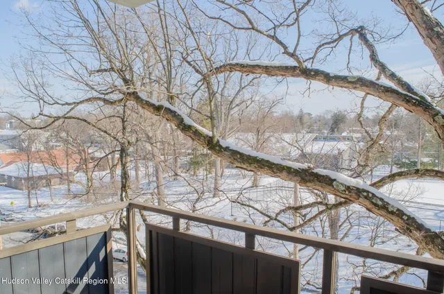 $124,999 | 160 Academy Street, Unit 6C, Poughkeepsie, NY 12601