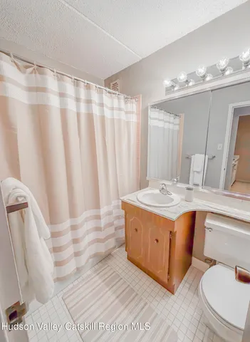 $124,999 | 160 Academy Street, Unit 6C, Poughkeepsie, NY 12601