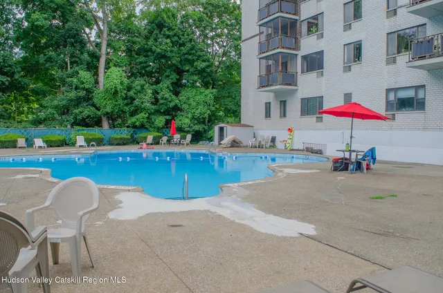 $124,999 | 160 Academy Street, Unit 6C, Poughkeepsie, NY 12601