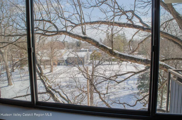 $124,999 | 160 Academy Street, Unit 6C, Poughkeepsie, NY 12601