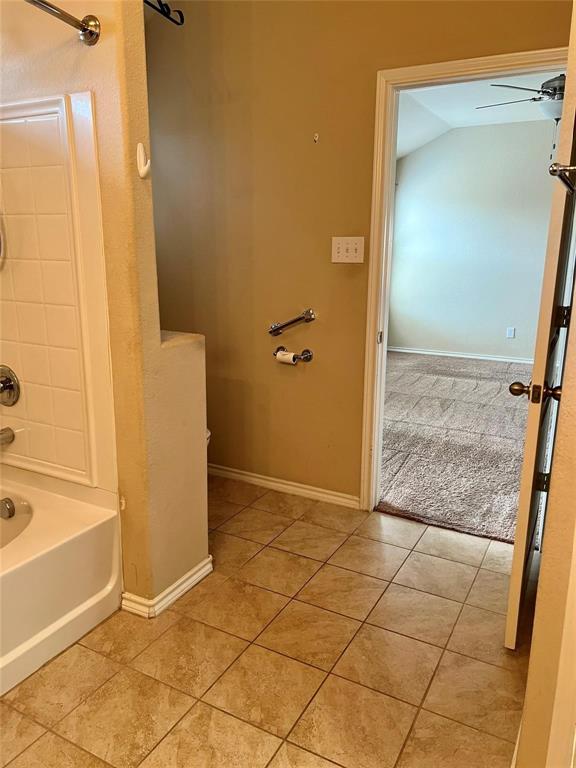 657 Cameron Way Azle, TX 76020 - Photo 18 of 24