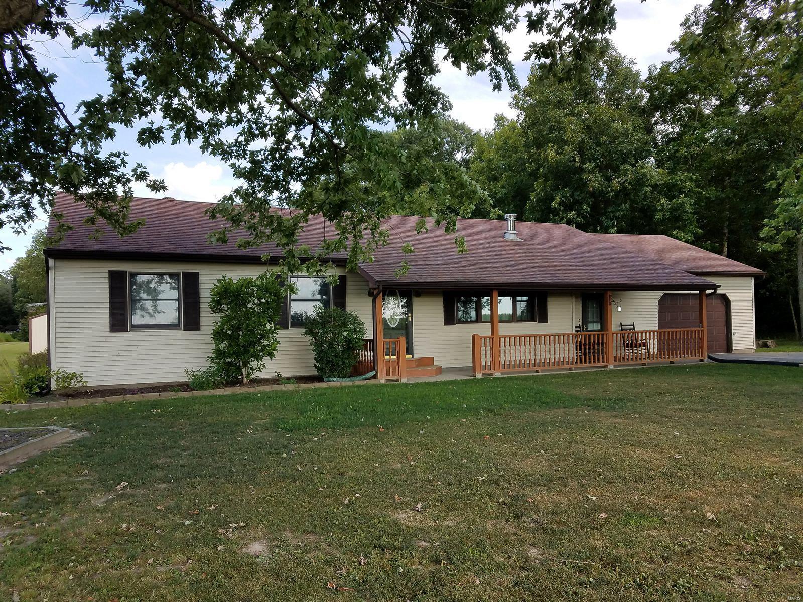 9348 Walker Road Shipman, IL 62685 - Photo 1 of 55