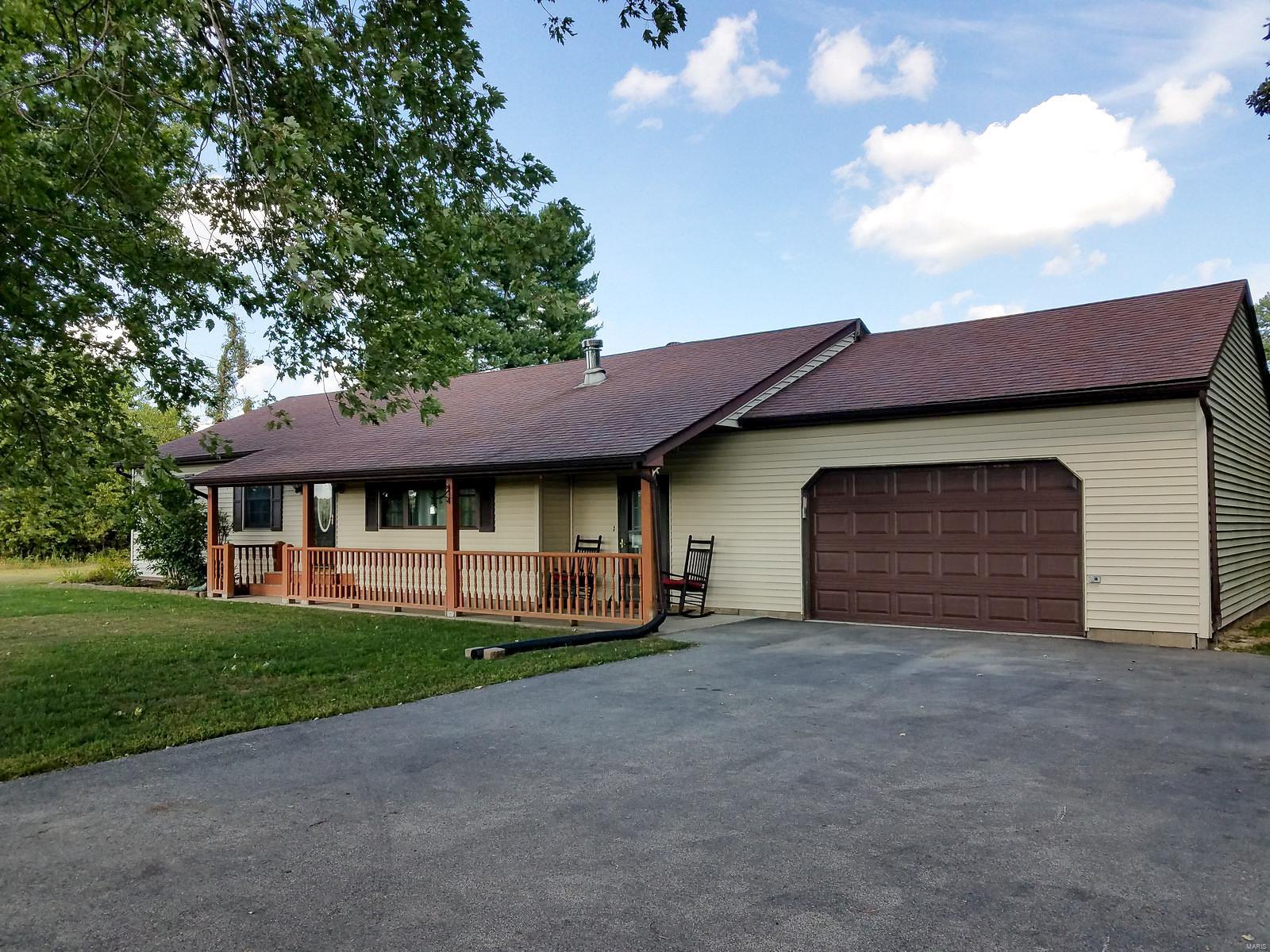 9348 Walker Road Shipman, IL 62685 - Photo 2 of 55