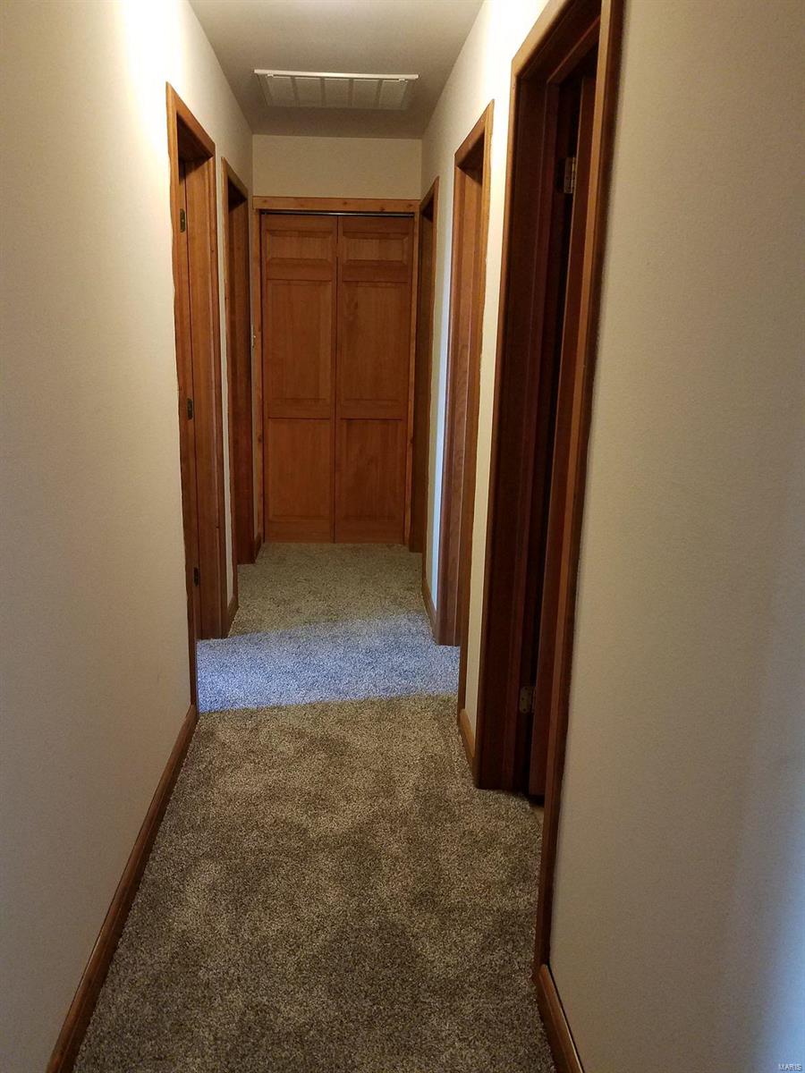 9348 Walker Road Shipman, IL 62685 - Photo 18 of 55