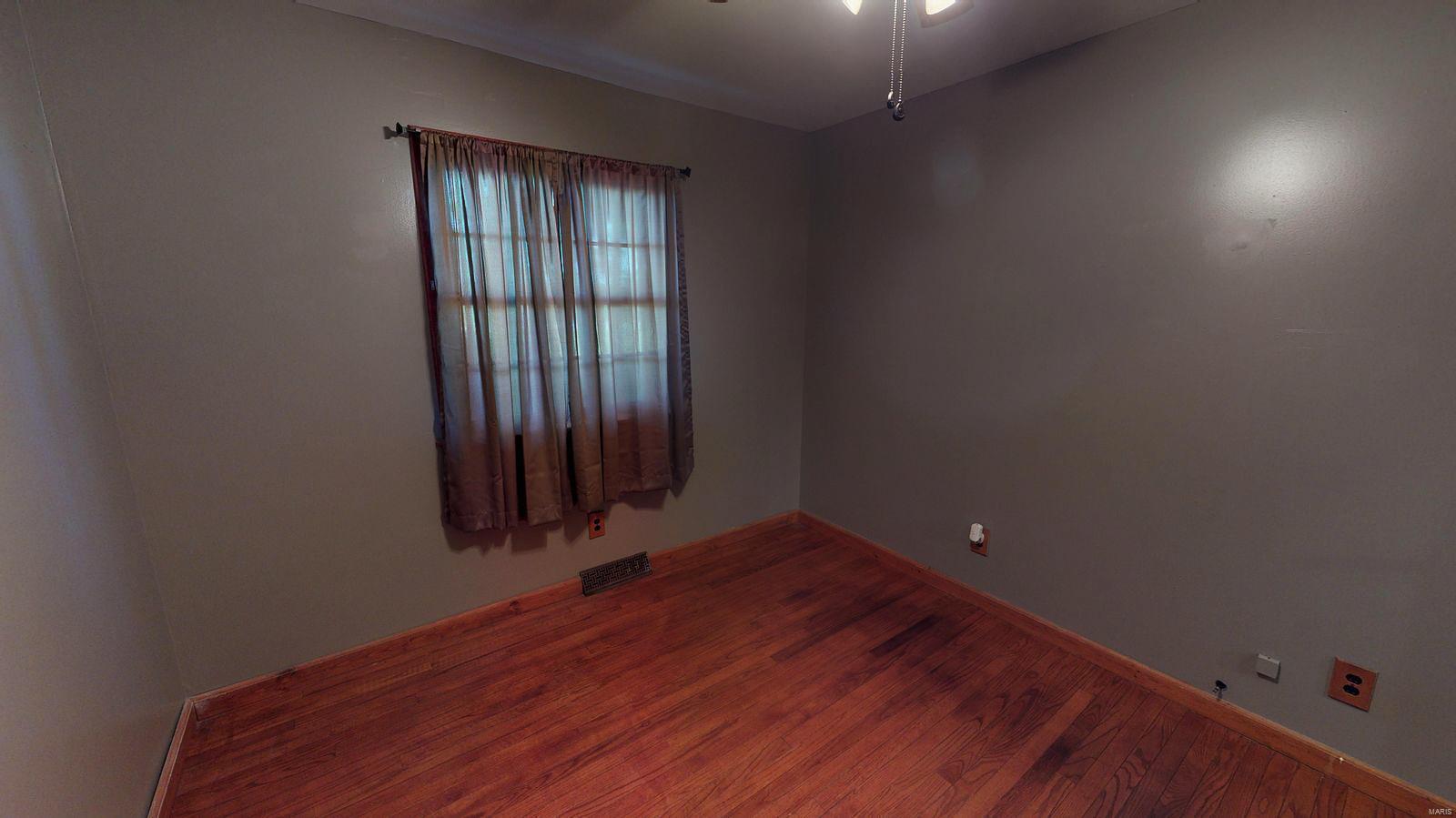 9348 Walker Road Shipman, IL 62685 - Photo 32 of 55