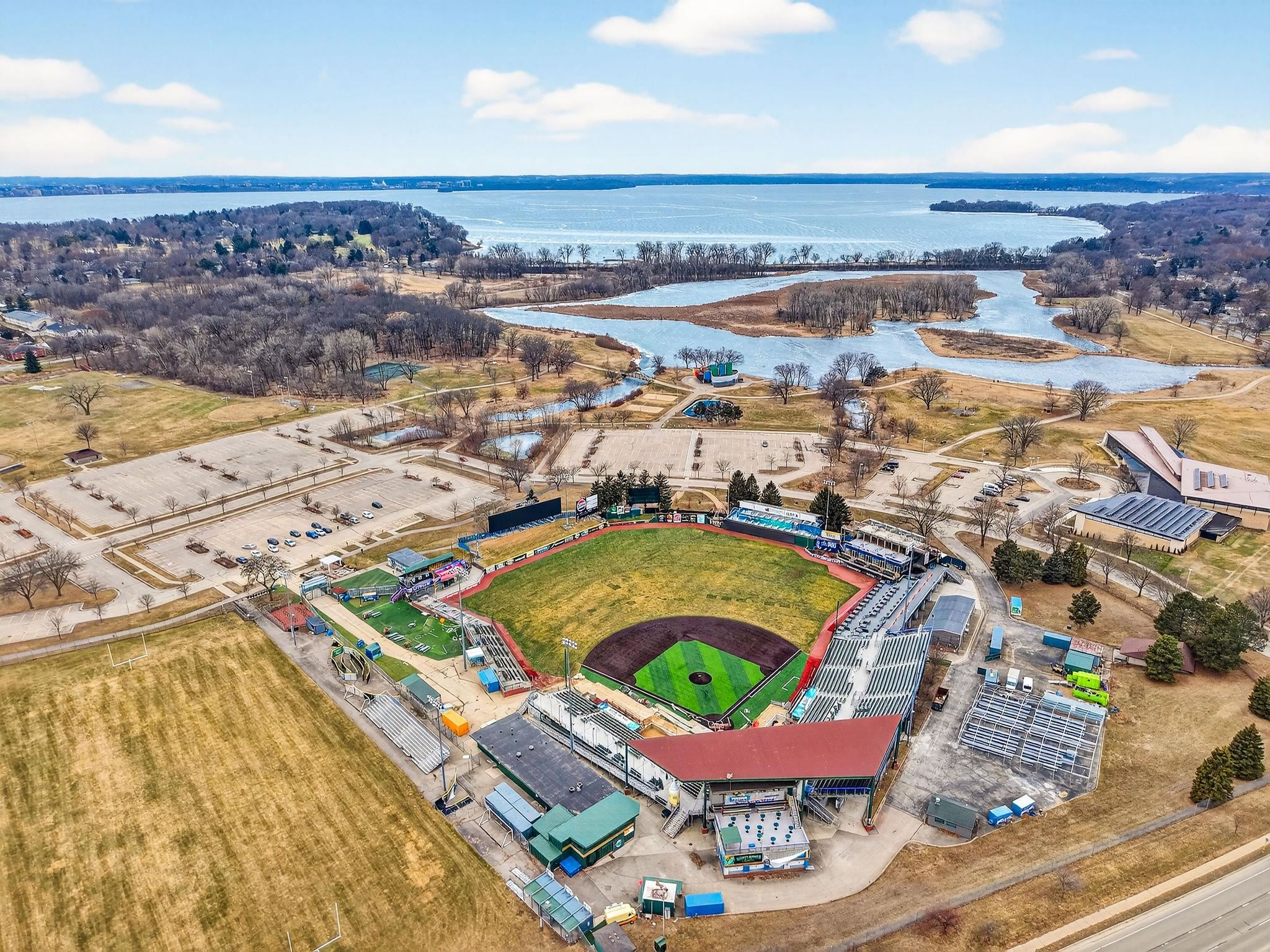1650 Sunfield Street Madison, WI 53704 - Photo 39 of 51