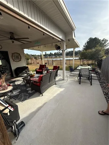 $330,000 | 506 Terrace Lake Drive, Covington, LA 70435