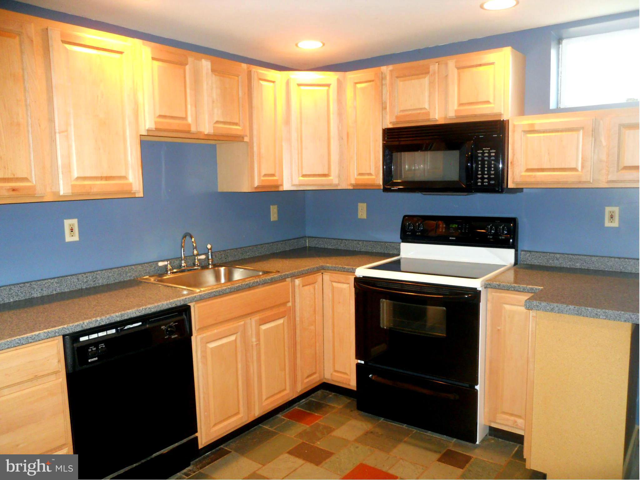 56 North Houcksville Road Hampstead, MD 21074 - Photo 10 of 29 Kitchen