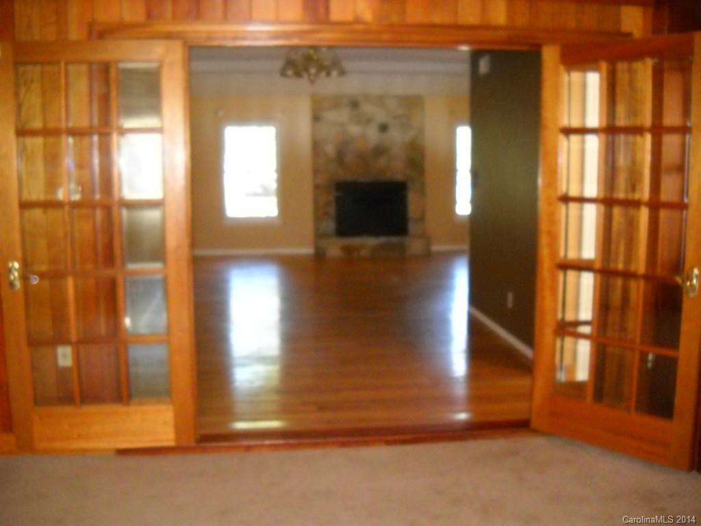11405 Park Road Charlotte, NC 28226 - Photo 5 of 19 a view of a entryway door of the room