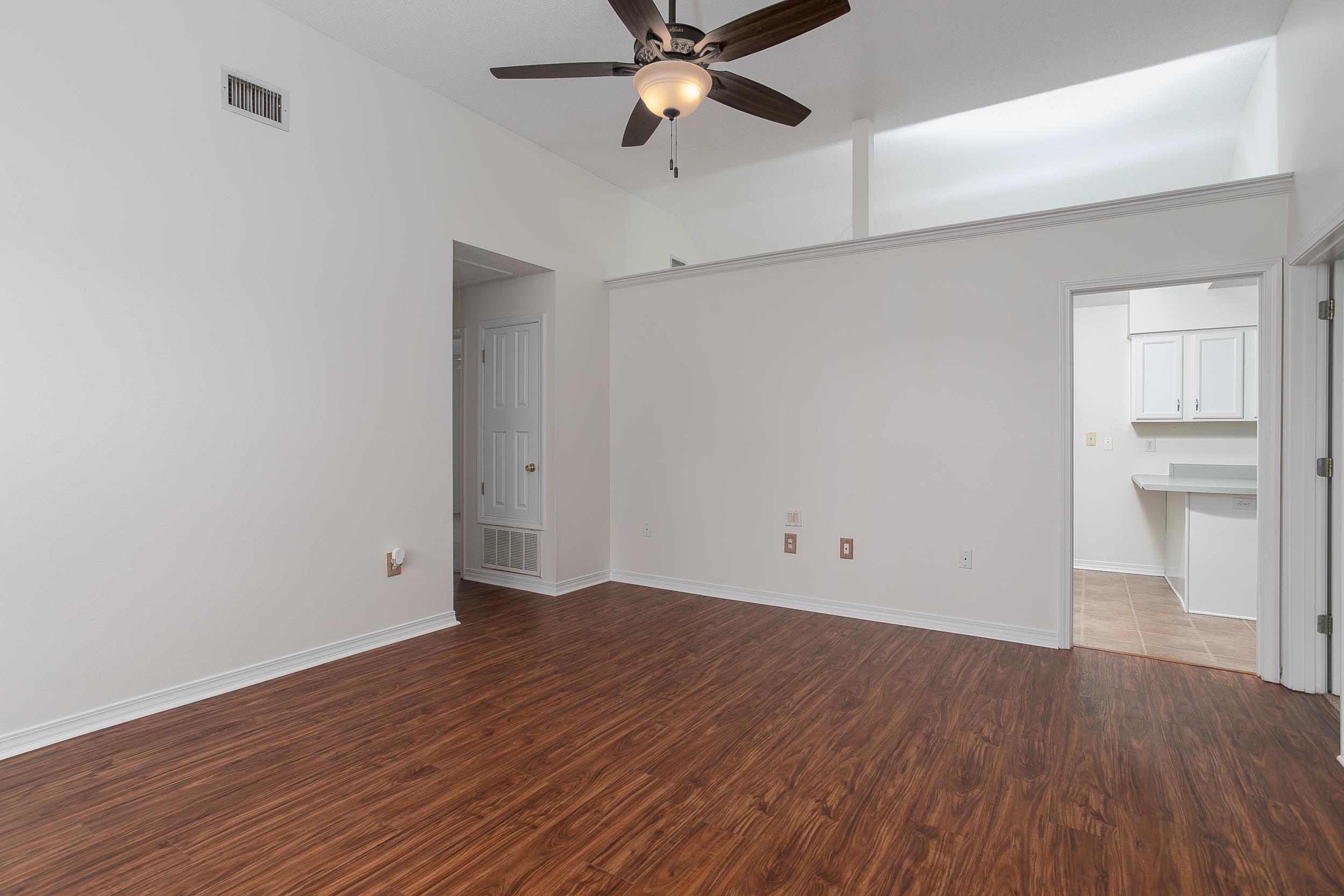 125 Pennbrooke Loop Foley, AL 36535 - Photo 4 of 35