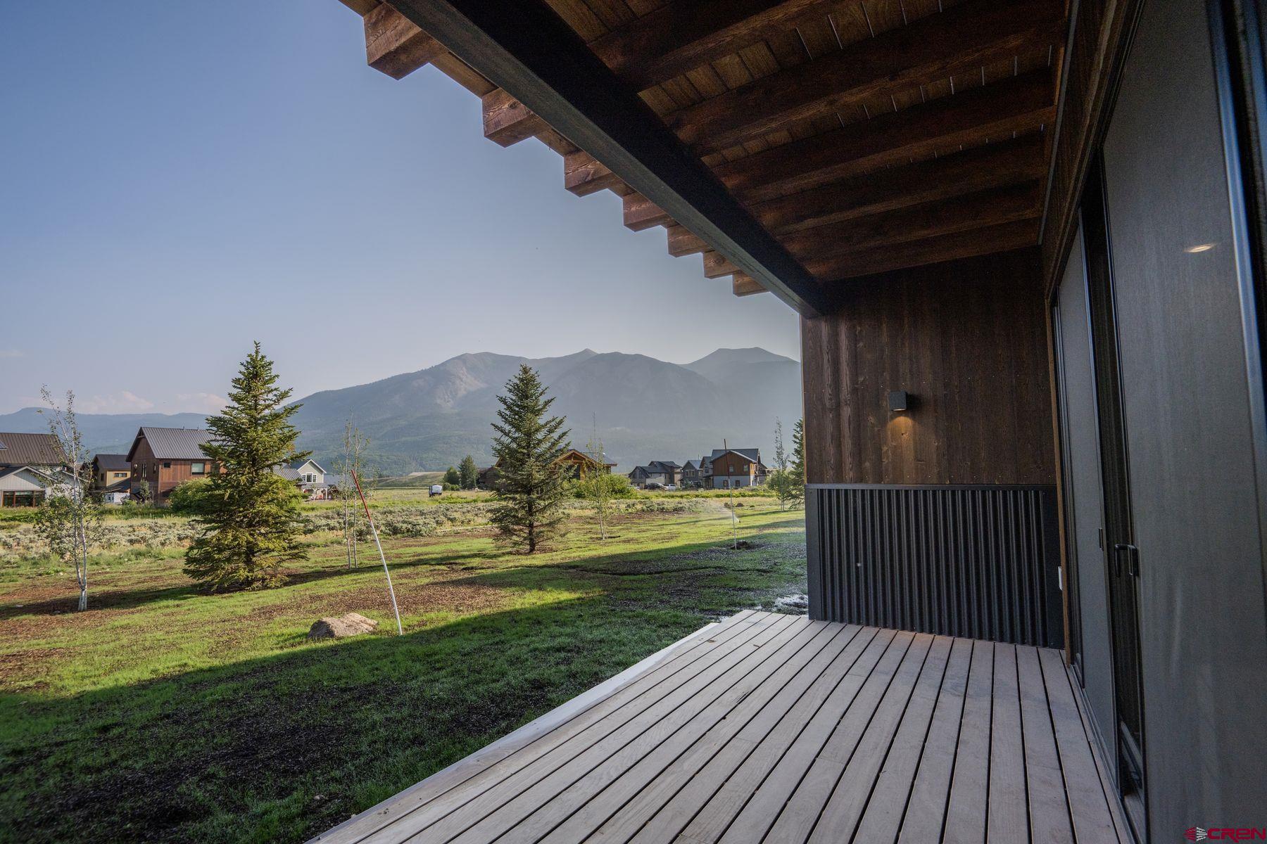 180 Elk Valley Road, Unit 115 Crested Butte, CO 81224 - Photo 2 of 33 Gallery Image 2