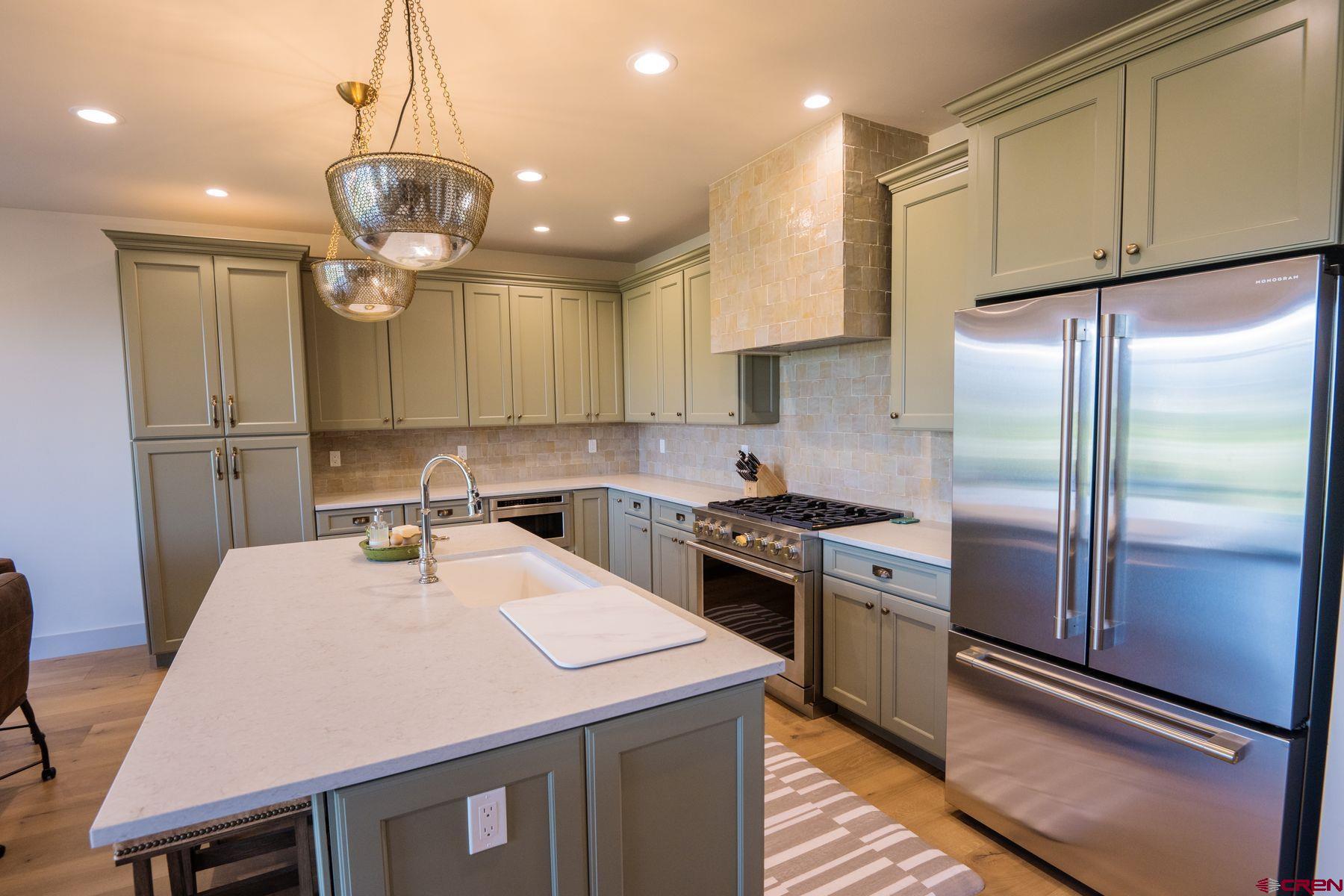 180 Elk Valley Road, Unit 115 Crested Butte, CO 81224 - Photo 5 of 33 Gallery Image 5