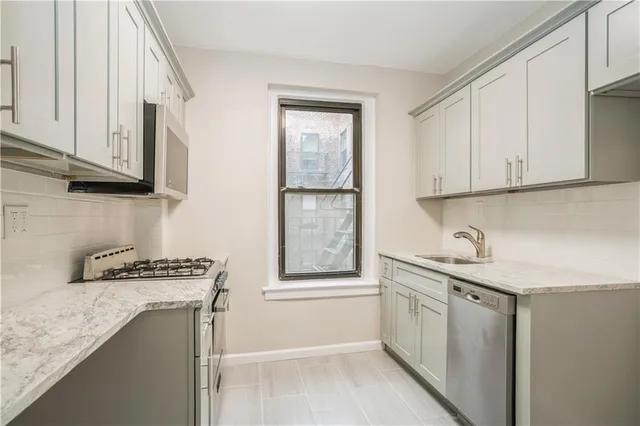 $225,000 | 9524 Fort Hamilton Parkway, Unit 508 | Bay Ridge