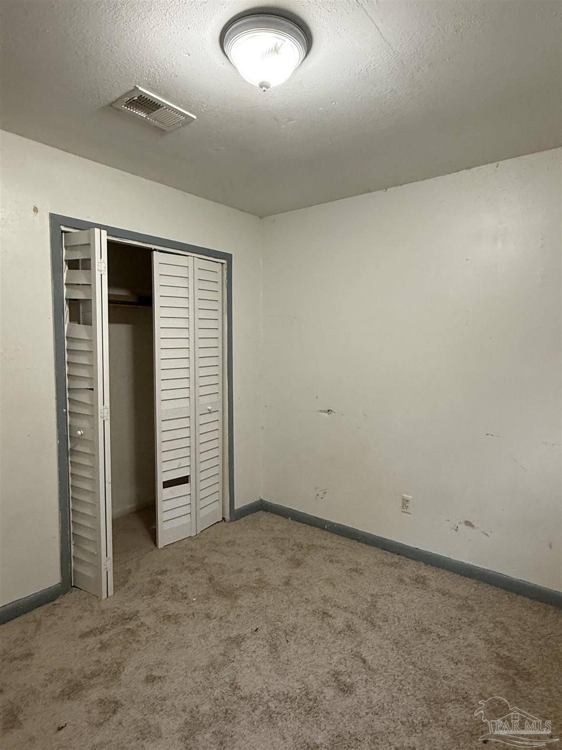 671 East Olive Road Pensacola, FL 32514 - Photo 4 of 11
