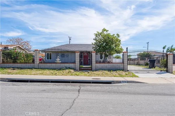 $2,800 | 6781 Jacaranda Avenue, Fontana, CA 92336