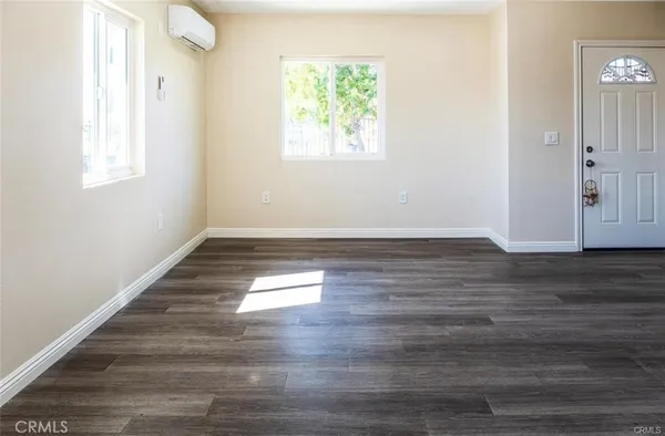 $2,800 | 6781 Jacaranda Avenue, Fontana, CA 92336