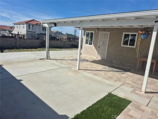 $2,800 | 6781 Jacaranda Avenue, Fontana, CA 92336