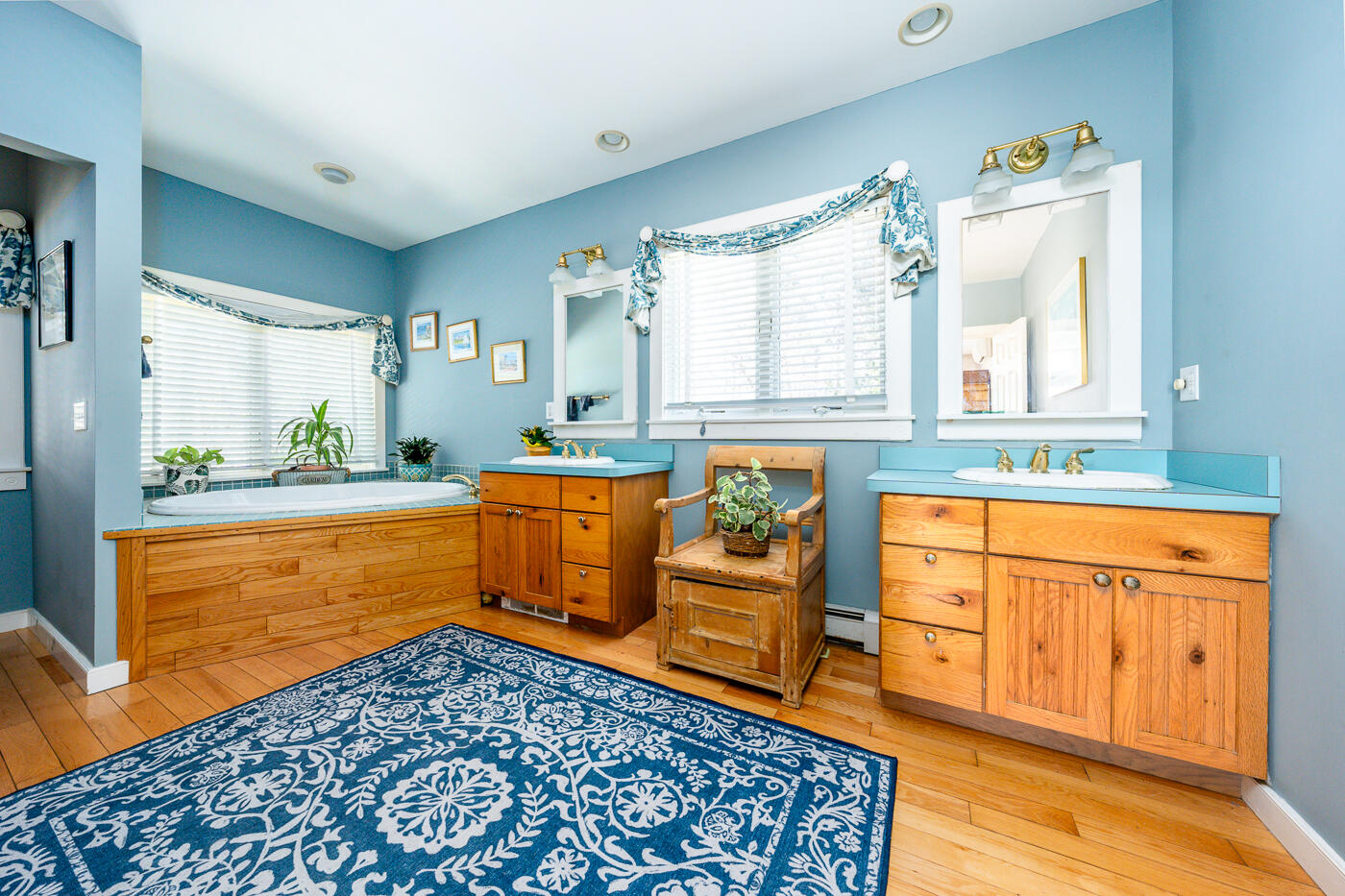 255 High Toss Road Wellfleet, MA 02667 - Photo 29 of 50 1stbedroombath1