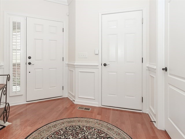 1253 Falcon Ridge Drive Elgin, IL 60124 - Photo 7 of 22