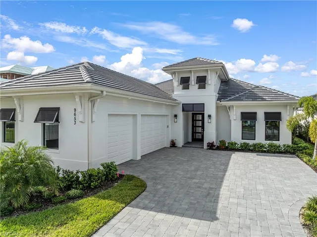 $1,925,000 | 9653 Moonflower Lane, Naples, FL 34114