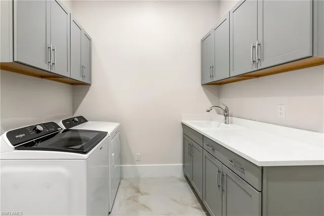 $1,925,000 | 9653 Moonflower Lane, Naples, FL 34114