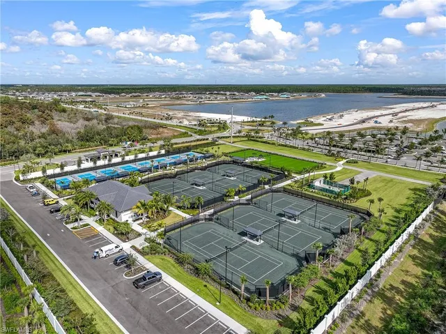 $1,925,000 | 9653 Moonflower Lane, Naples, FL 34114